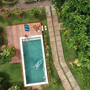 https://timbis-homestay-bali.hotelsseminyak.net